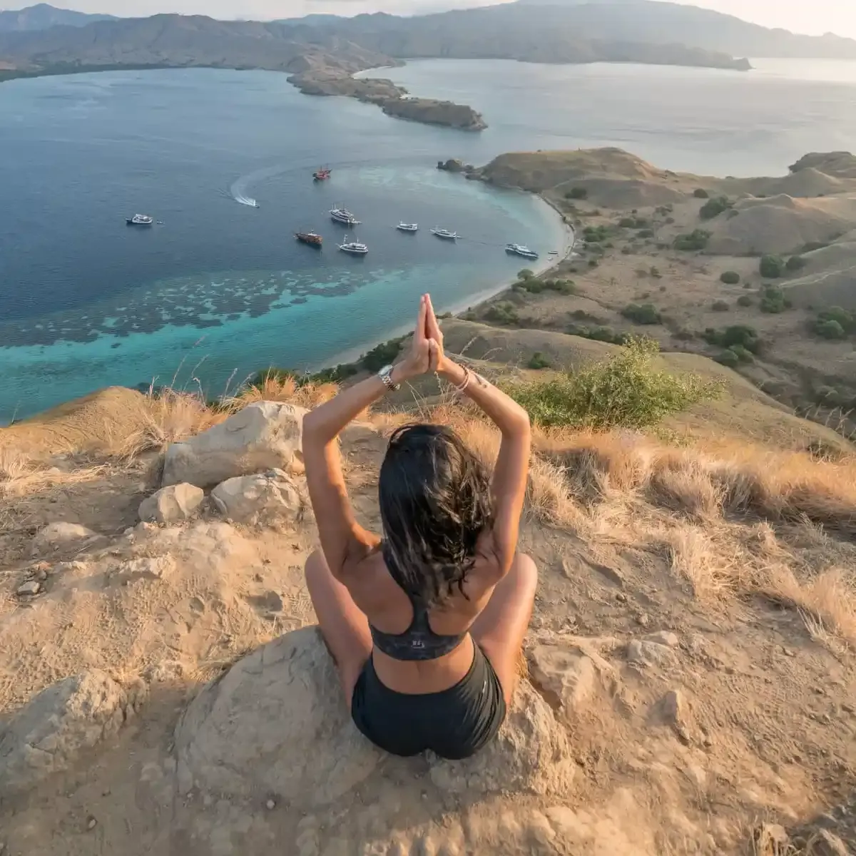 The ridge at Gili Lawa